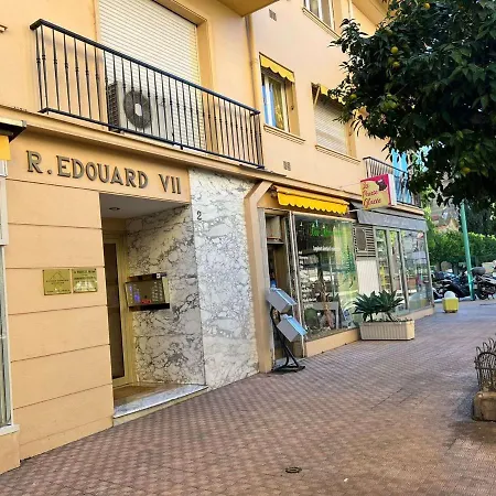 2p Calme En Centre-ville Avec Balcon, Proche Plages Et Commerces - Fr-1-196-345 Apartment *